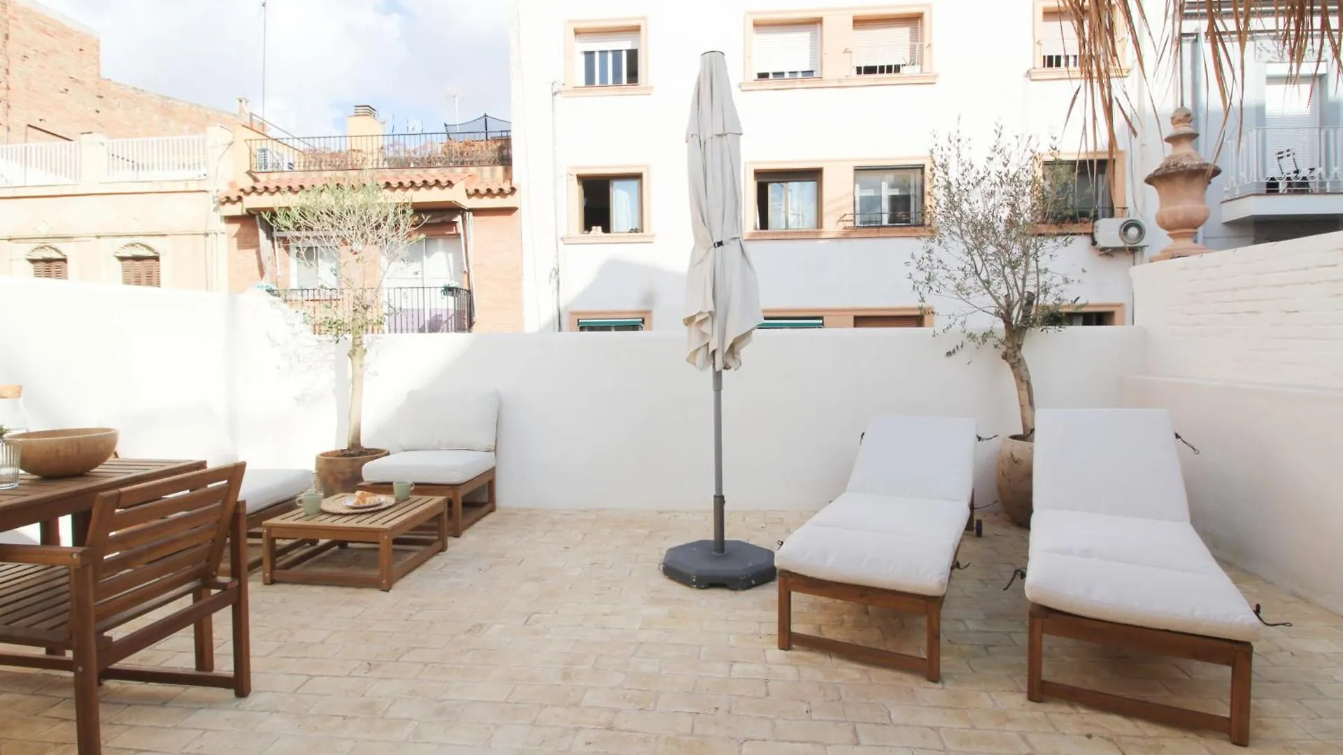 El Niu Apartamentos Con Terraza Camp Nou L'Hospitalet de Llobregat Apartment
