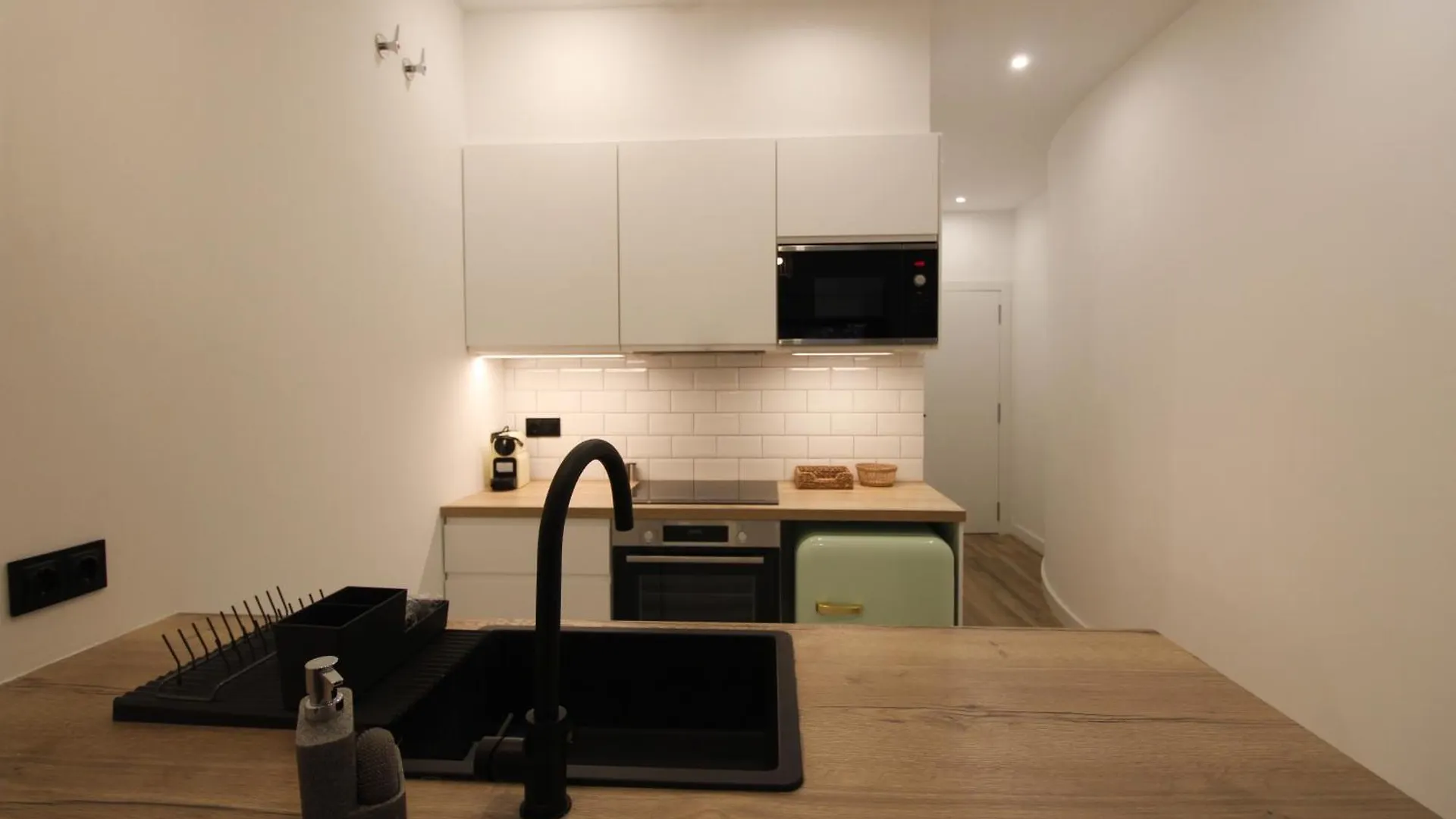 El Niu Apartamentos Con Terraza Camp Nou L'Hospitalet de Llobregat Spain