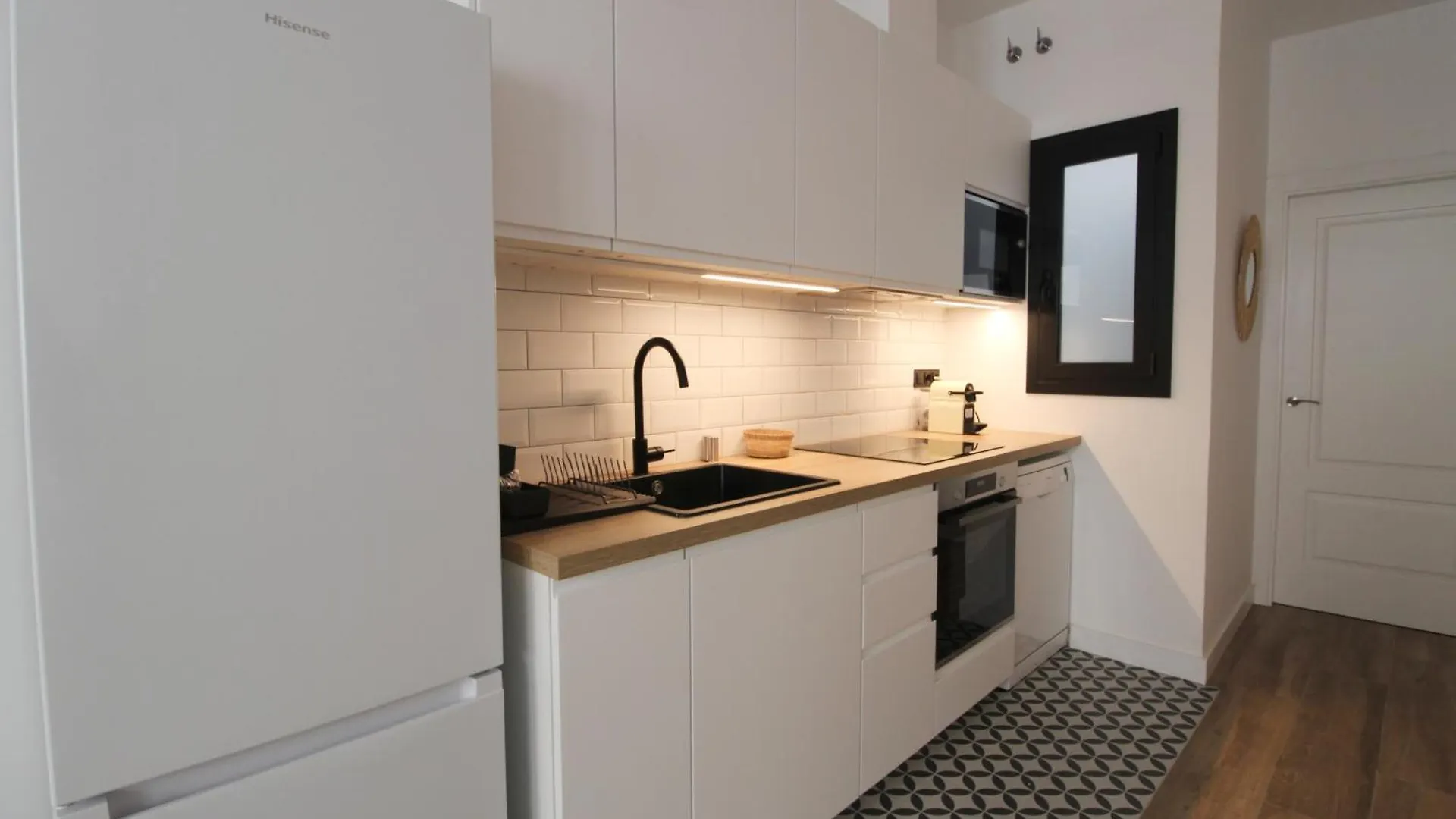 Apartment El Niu Apartamentos Con Terraza Camp Nou L'Hospitalet de Llobregat Spain